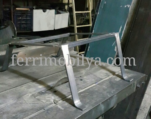METAL AYAK İMALATI P58 001